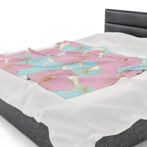 Spring Essential Flowers - Velveteen Plush Blanket - Image 23