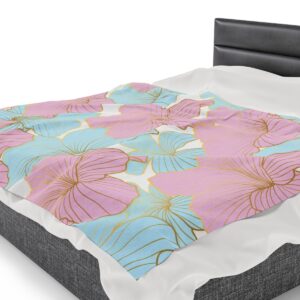 Spring Essential Flowers - Velveteen Plush Blanket - Image 7