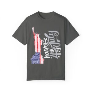Dark Themed - Statue of Liberty 4th of July Unisex Garment - Dyed T-shirt - Image 2