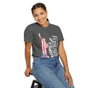 Dark Themed - Statue of Liberty 4th of July Unisex Garment - Dyed T-shirt - Image 9