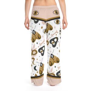 Halloween Magic with Third Eye Concept - GIFTZ For Your Loved Ones