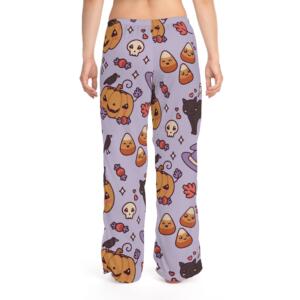 Spooky Halloween Pumpkin and Crow - GIFTZ For Your Loved Ones