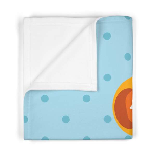 Cozy Baby Fleece Blanket with Cute Shoe Design - GIFTZ For Your Loved Ones