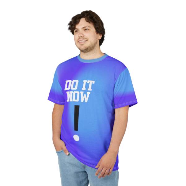 Do It Now Tee — Motivational Blue Gradient T-Shirt - GIFTZ For Your Loved Ones