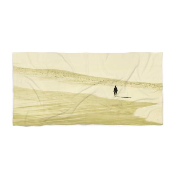 Serene Sands Beach Towel - Perfect for Summer Vacations and Pool Days - GIFTZ For Your Loved Ones