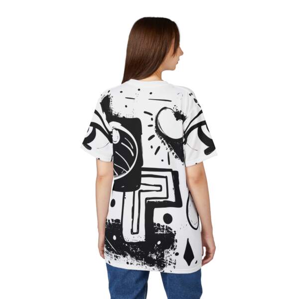 Abstract Black & White Graffiti Tee - GIFTZ For Your Loved Ones
