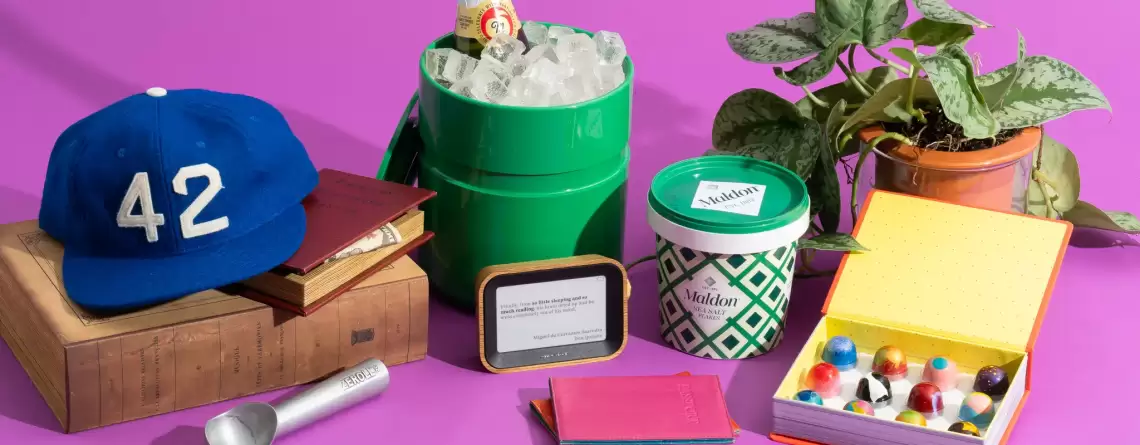 Why Personalized Gifts Make Every Occasion More Special - GIFTZ For Your Loved ones
